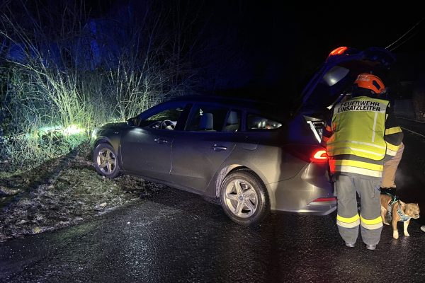 T03 – Verkehrsunfall nach Eisregen